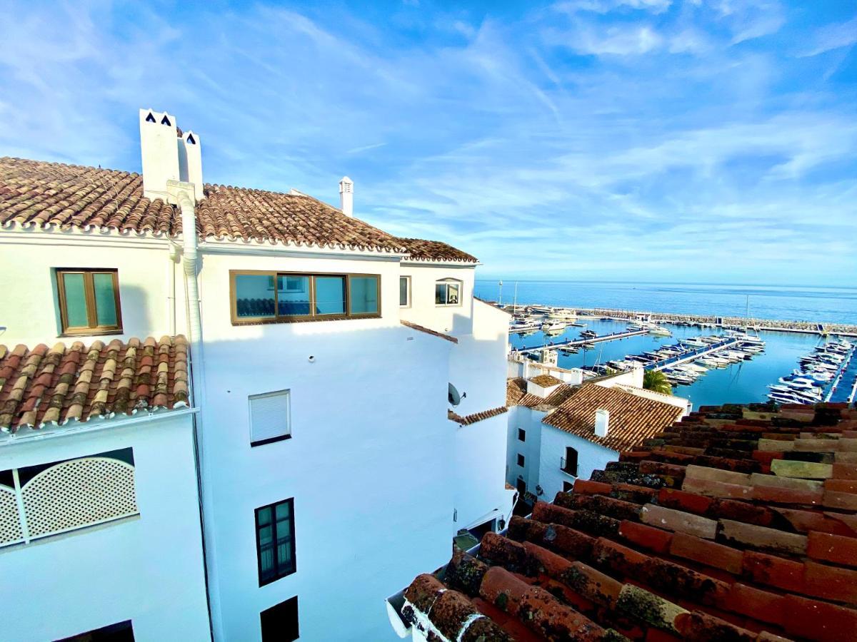 Ferienwohnung Luxury Puerto Banus Penthouse With Parking & Wi-Fi Marbella Exterior foto