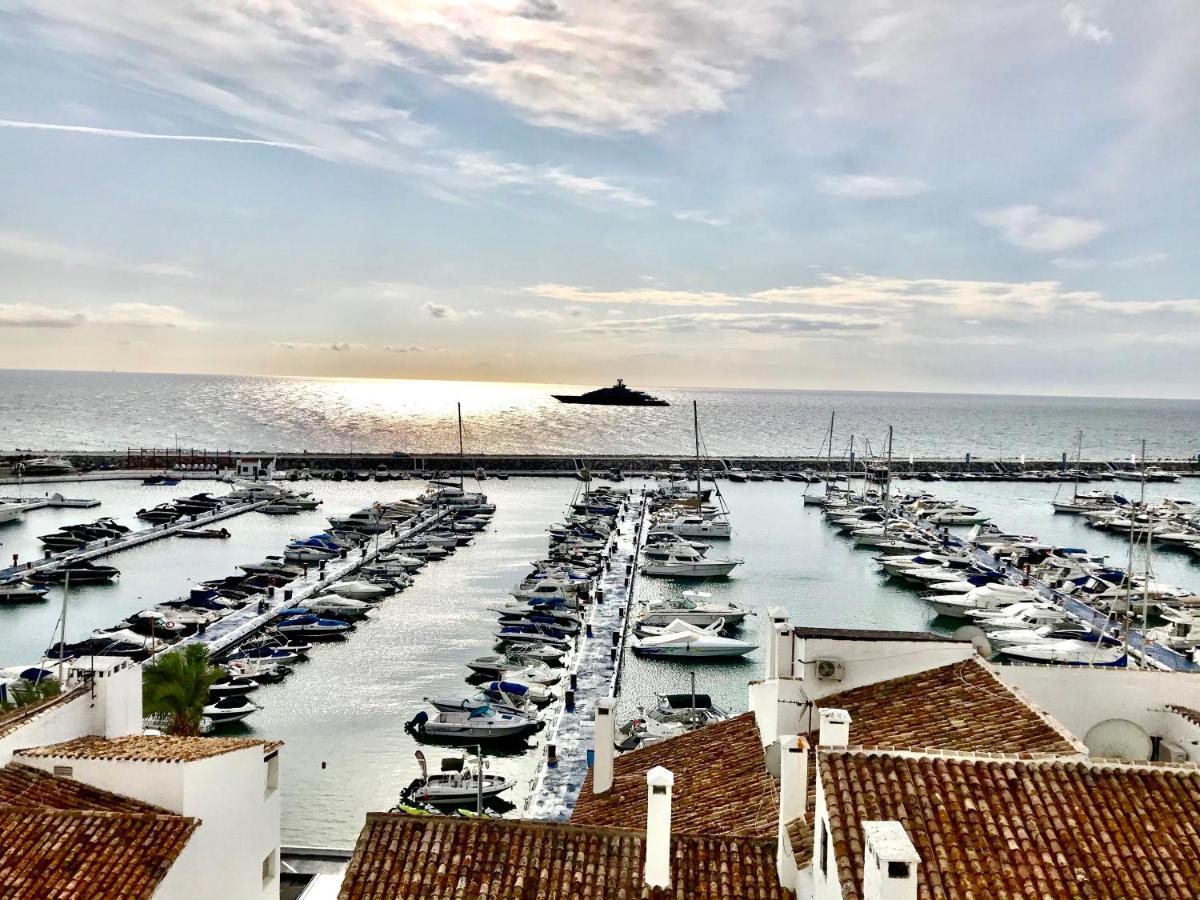 Ferienwohnung Luxury Puerto Banus Penthouse With Parking & Wi-Fi Marbella Exterior foto