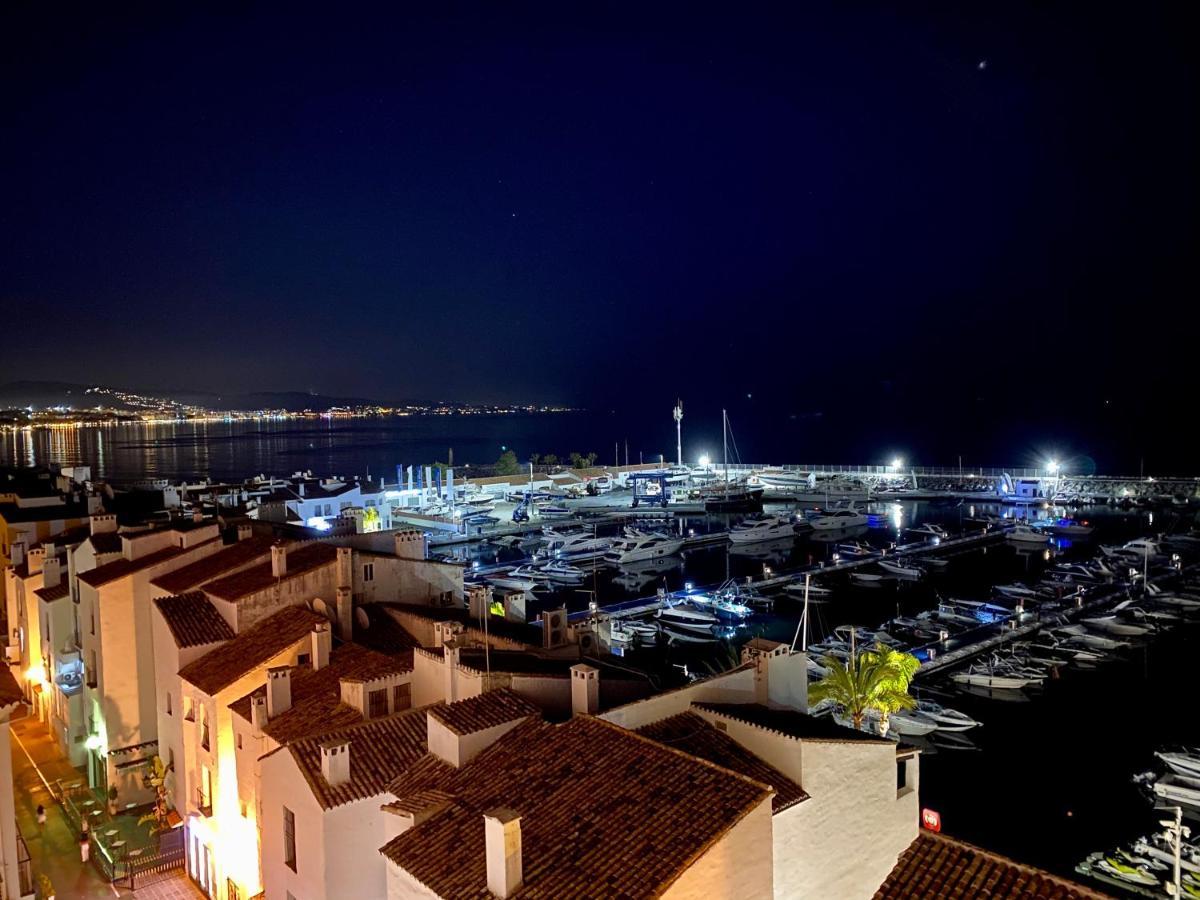 Ferienwohnung Luxury Puerto Banus Penthouse With Parking & Wi-Fi Marbella Exterior foto