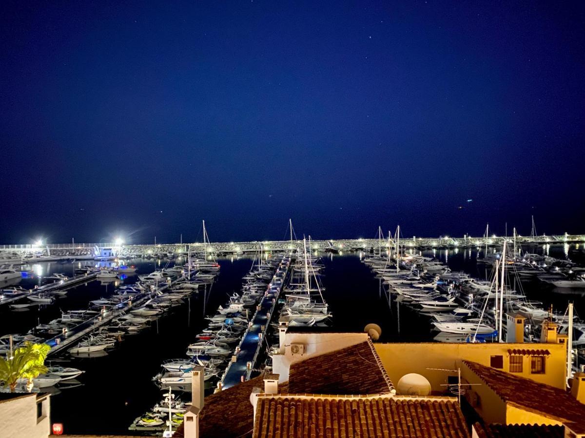 Ferienwohnung Luxury Puerto Banus Penthouse With Parking & Wi-Fi Marbella Exterior foto